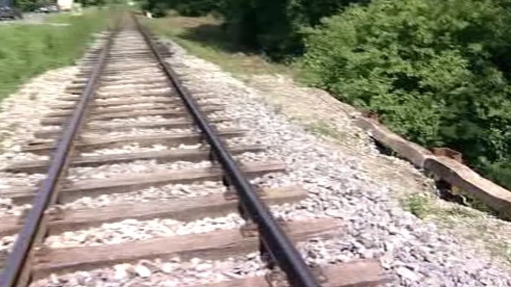 Železniční trať