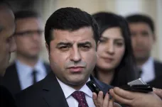Turecký soud se postavil za kurdského politika. Jeho věznění je protiprávní