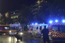 Teror v Nice. Útočník vjel kamionem do davu, 84 mrtvých
