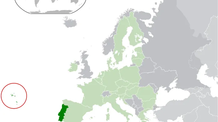 Azorské ostrovy jsou odlehlou autonomní oblastí Portugalska v Atlantiku