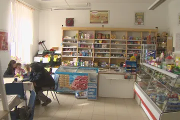 Malé obchody mizí z českých obcí. Velké prodejny jsou naopak na vzestupu