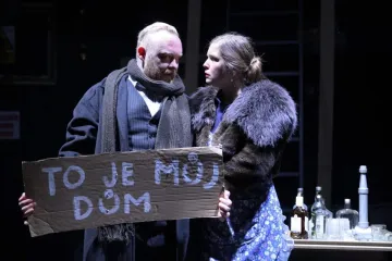 „Velké zločiny se dějí z vůle většiny,“ říká ruský disident Šenderovič. V Ostravě uvádějí jeho hru