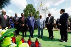 Afričtí prezidenti přijeli do Kyjeva s mírovým návrhem. Rusko vyslalo na Ukrajinu rakety