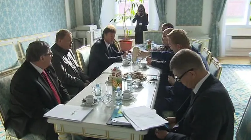 UDÁLOSTI: Dohoda i nové spory o platy lékařů