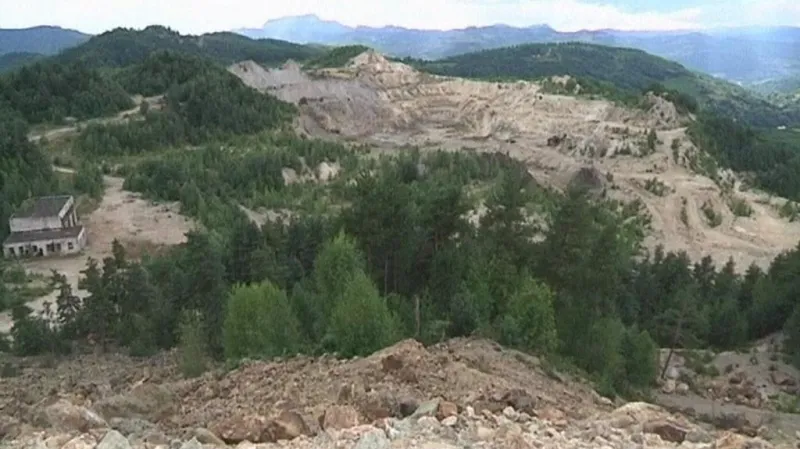 Těžební údolí v Rumunsku