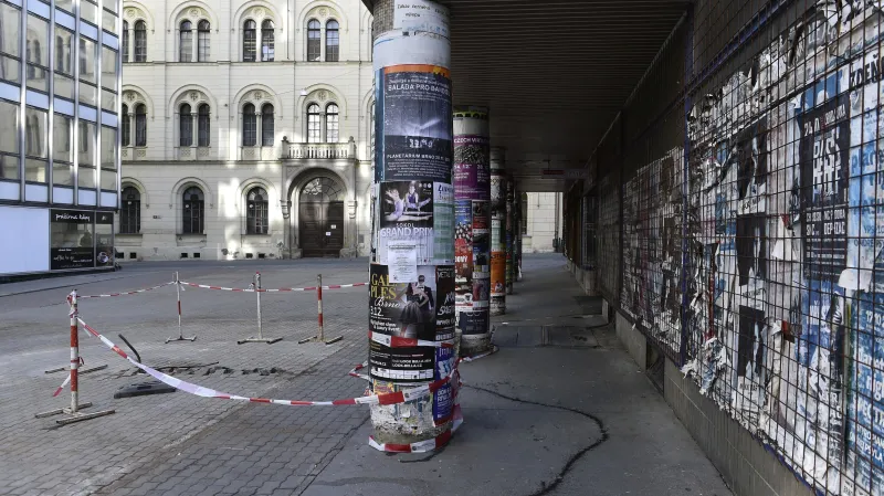 Příliš mnoho reklamy hyzdí i centrum Brna