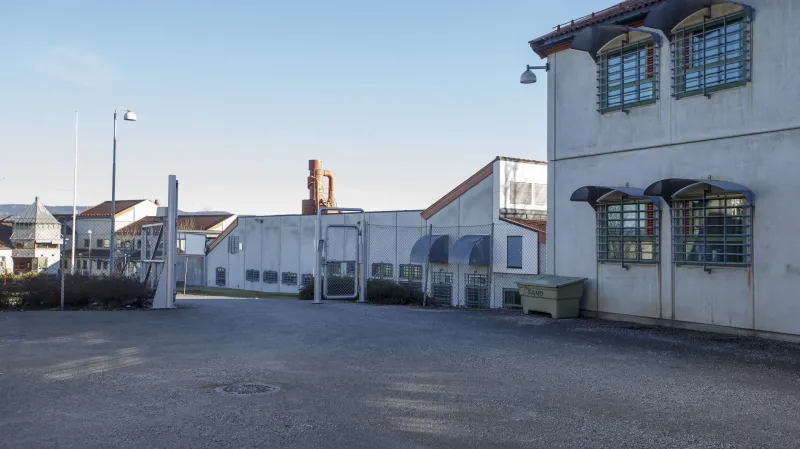 Věznice Skien, kde je Breivik aktuálně umístěn