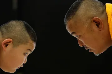 Být nadšený nestačí. K zařazení do výcviku sumo je třeba znát tradice