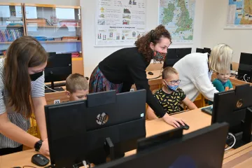 Do škol přichází „revoluce“ v informatice. Word už stačit nebude, žáci mají umět pracovat s daty i programovat