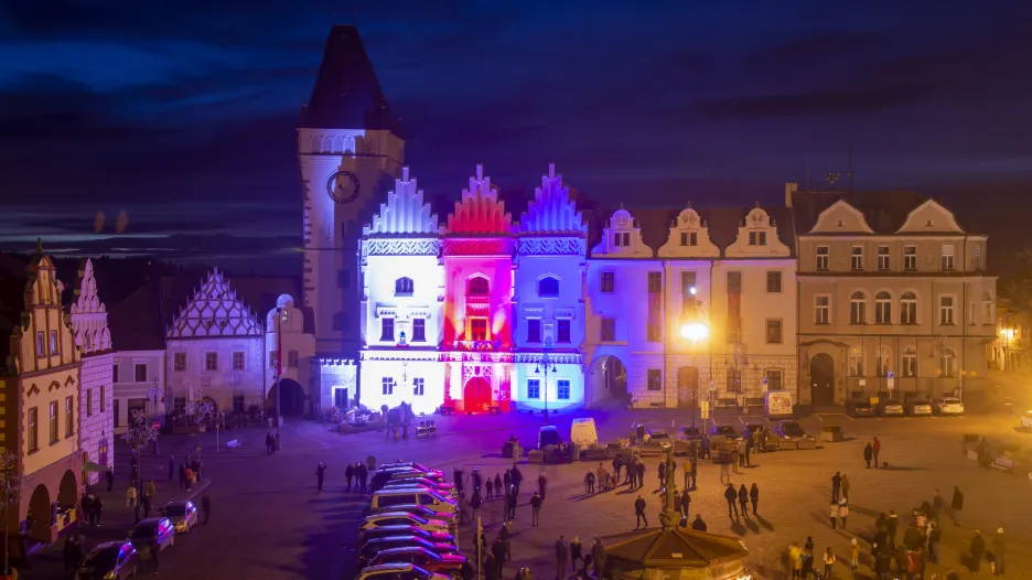 Nascívená stará radnice v Táboře