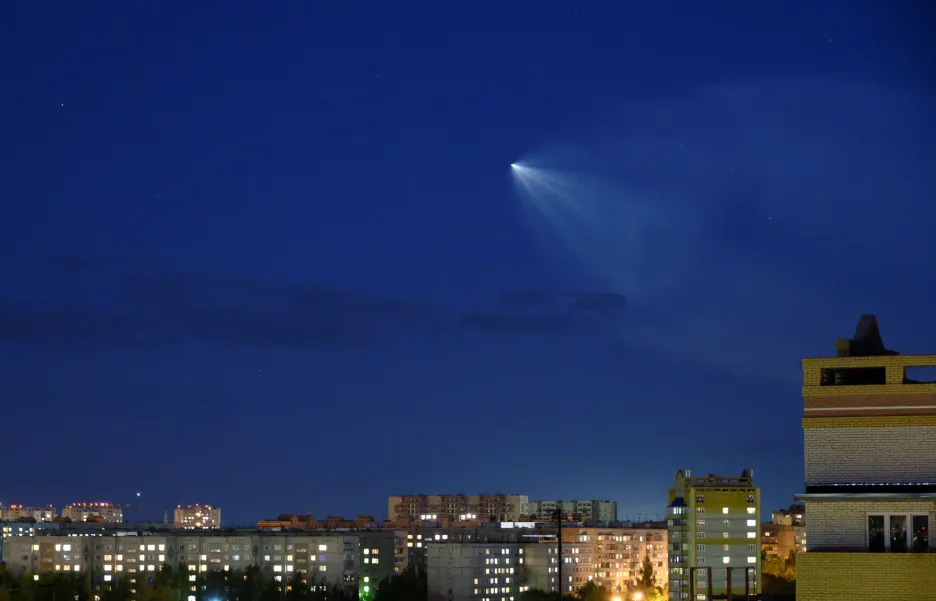 Plané naděje obyvatel zmařil i přelet domnělé komety koncem září. Ukázalo se, že je to vesmírná loď Sojuz S-15