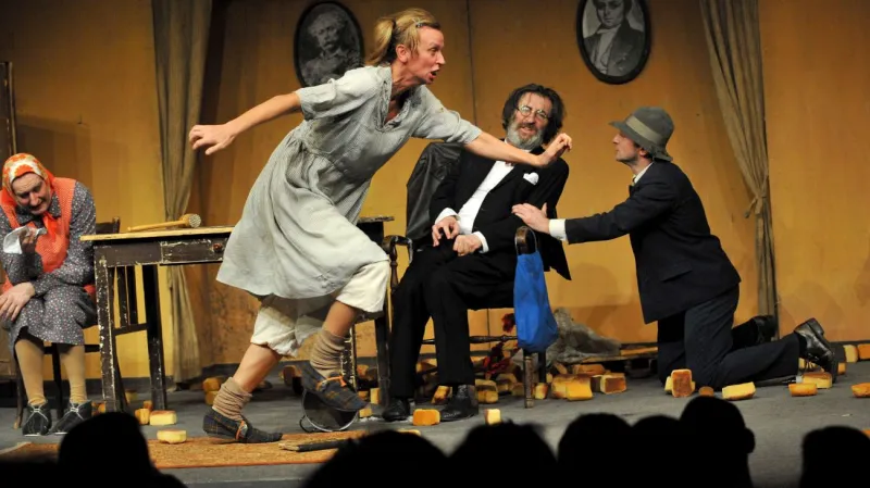 Podivné odpoledne dr. Zvonka Burkeho (Činoherní klub)