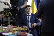 Odhady z Kyjeva: O ukrajinské prezidentství se utkají Zelenskyj a Porošenko
