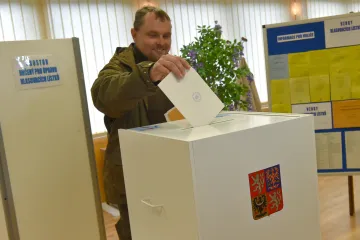 Manuál pro voliče: Na co si dát pozor a jak nenechat hlas propadnout