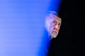 Za napadení Babiše holí potrestal soud seniora podmínkou