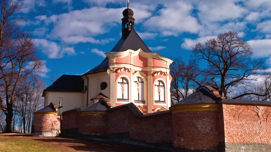 Církevní stavba