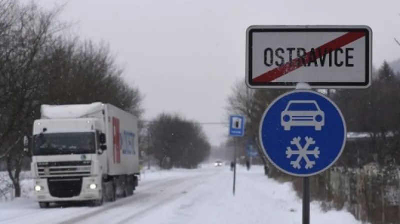 I/56 mezi Ostravicí a Bílou zůstává pro kamiony uzavřena Zdroj: ČTK