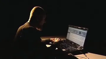 Popírači holocaustu