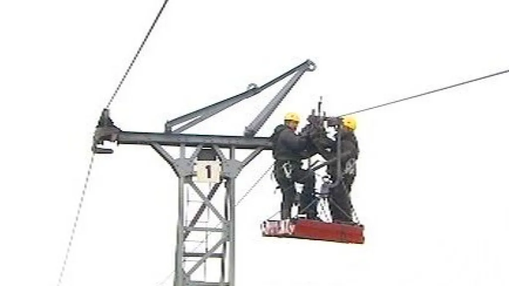 Zimní údržba lanovky na Sněžku