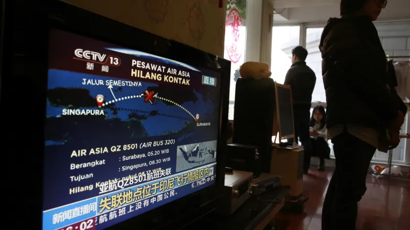 Letadlo AirAsia zmizelo z radarů