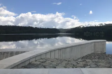 Boskovická přehrada má novou, pevnější hráz. Zadrží i tisíciletou vodu