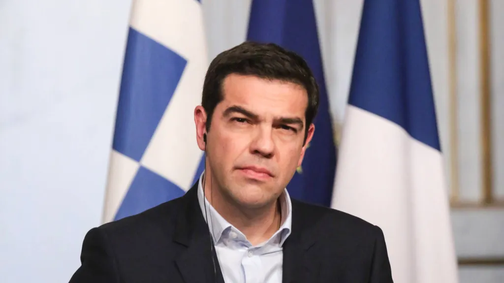 Alexis Tsipras si na kravaty nepotrpí