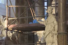Kostel v Předkláštěří prochází opravou. Restaurují se lavice i obří obraz nad oltářem