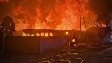 Požár po ruském dronovém útoku v Kyjevské oblasti