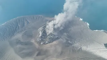 NEPOUŽÍVAT ZNOVU - NELZE ARCHIVOVAT Sopka Anak Krakatoa na snímku k z 5. září 2026 
