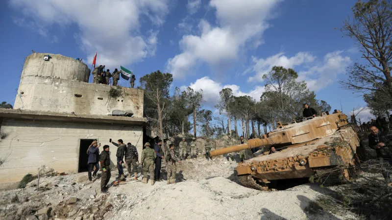 Turečtí vojáci v Afrínu