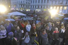 17. listopad si připomnělo i Brno, na náměstí Svobody přišly stovky lidí 