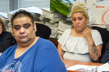 Za obchod s lidmi v Británii potrestal soud pět lidí. Hlavní strůjce dostal 18 let