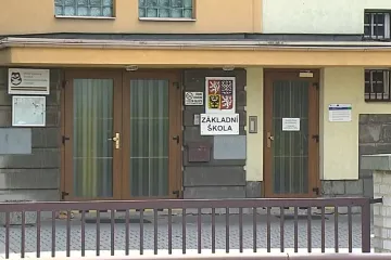 Moravskoslezská policie obvinila čtyři lidi z ovlivňování veřejných zakázek