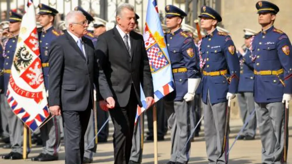 Václav Klaus se svým maďarským protějškem Pálem Schmittem