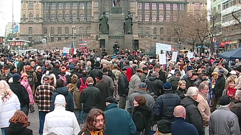 Protest proti reformám na Václavském náměstí