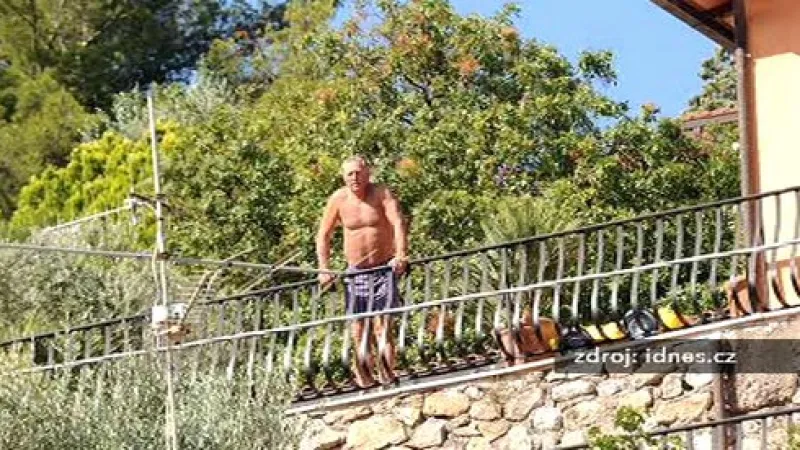 Mirek Topolánek na dovolené v Itálii