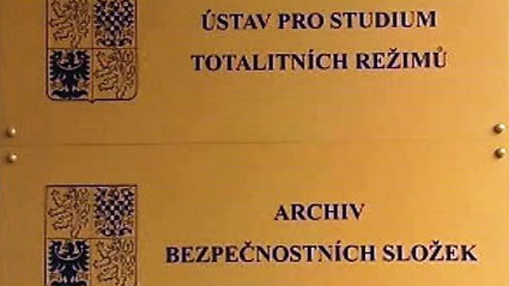 Ústav pro studium totalitních režimů