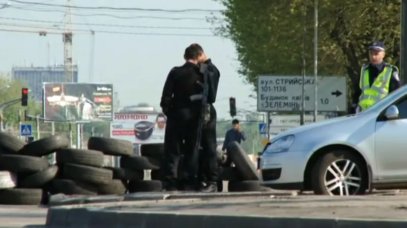 Ukrajinské kontrolní stanoviště u Lvova