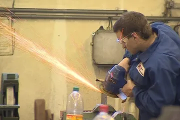 Jak najít práci? Rekvalifikací u budoucího zaměstnavatele