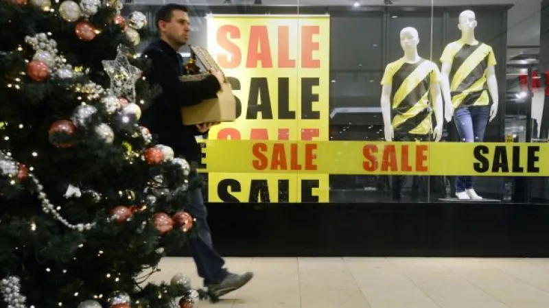 Nákupy na poslední chvíli, ale se slevou