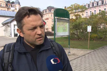 Kauza agentury CzechTourism zasáhla karlovarskou radnici. Náměstek Bursík vinu odmítá