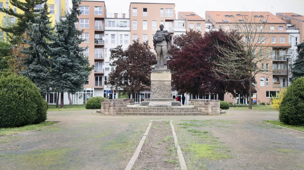 Lovosické náměstí