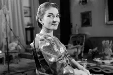 Pěvkyně Maria Callas se proslavila dramatickým talentem i životem. A zůstává slonem v místnosti