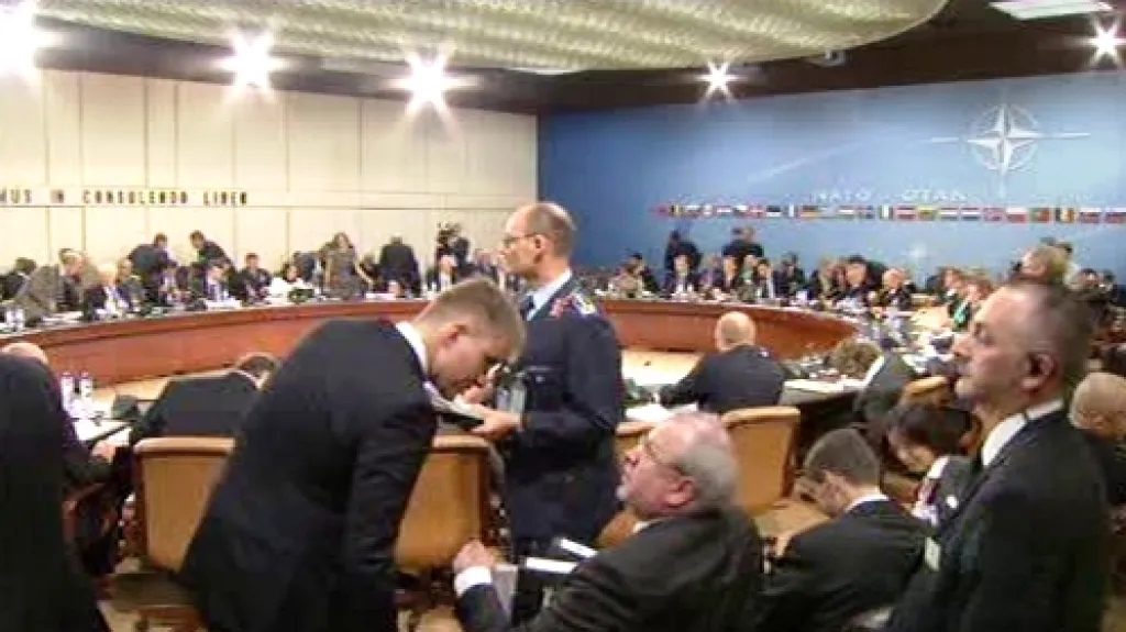 Schůzka ministrů zahraničí a obrany NATO