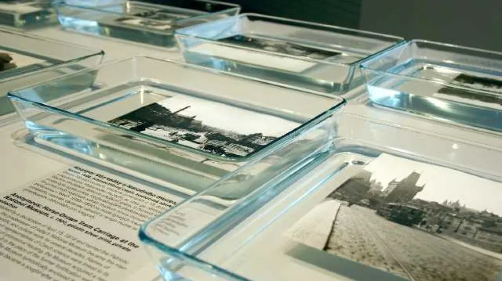 Fotografování pražské architektury 1848–1921