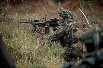 Obrana nakoupí balistické přilby a příslušenství za 1,5 miliardy