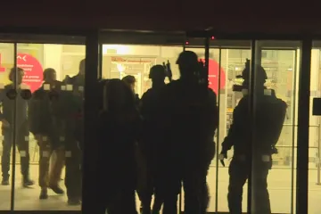Soud zastavil stíhání studentů za poplach na univerzitě v Plzni, píší Novinky.cz