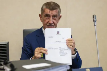 Vláda schválila novelu, která ruší poplatky za veřejnoprávní média