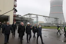 Lukašenko zahájil provoz první běloruské jaderné elektrárny, okolní země se obávají o bezpečnost