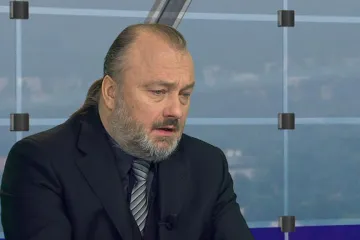 Jakla napadli v metru dva muži. Zaútočili na mě kvůli kandidatuře za SPD, řekl publicista